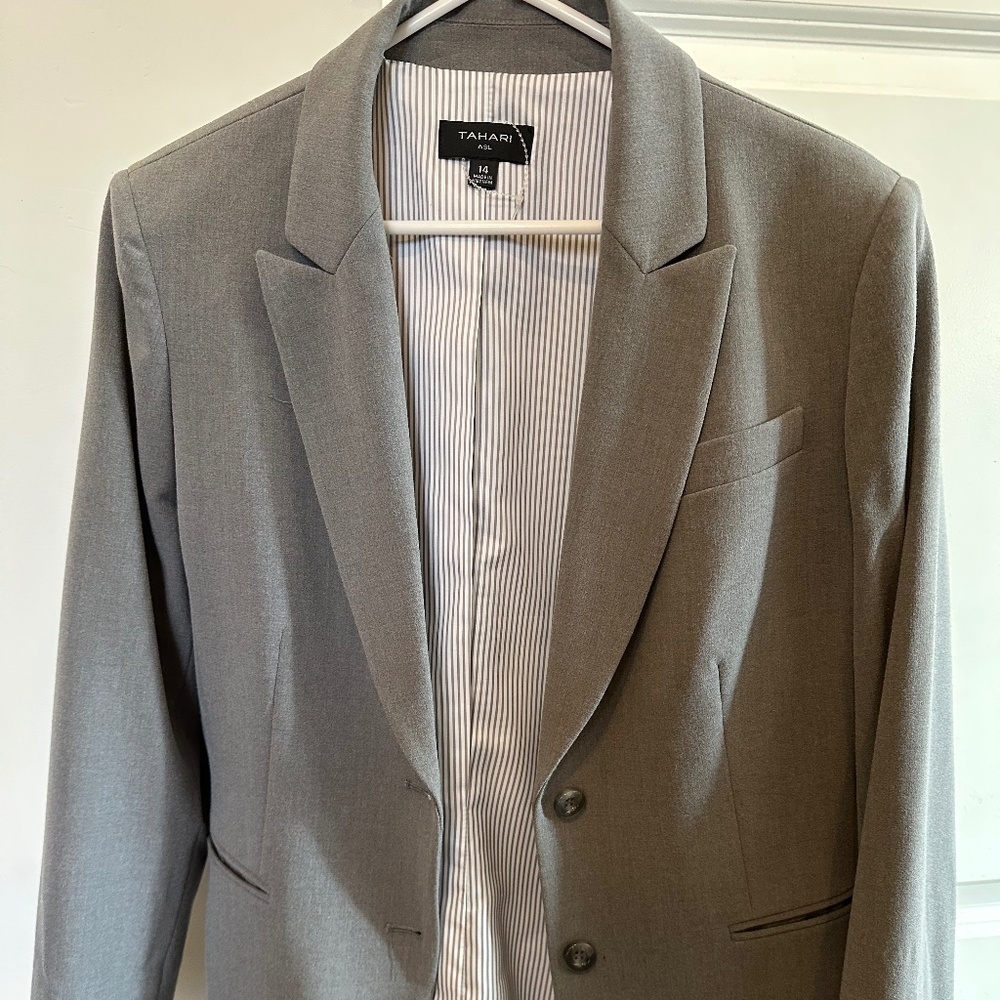 Women’s gray suite size 14